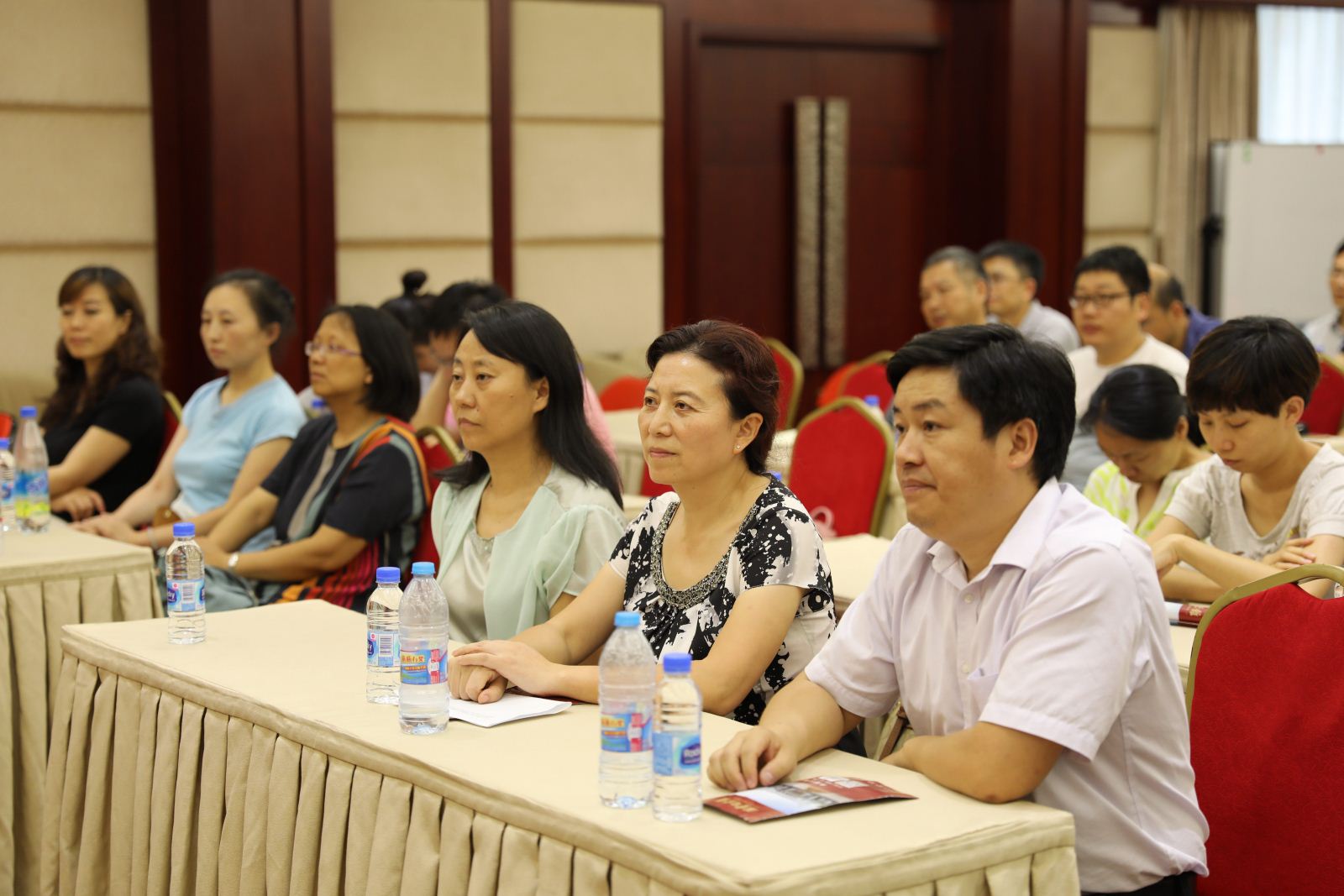 学习陈云五种精神，争做“两学一做”先锋 ——计算机科学与bv伟德国际体育官方网站师生党员赴陈云纪念馆参观学习