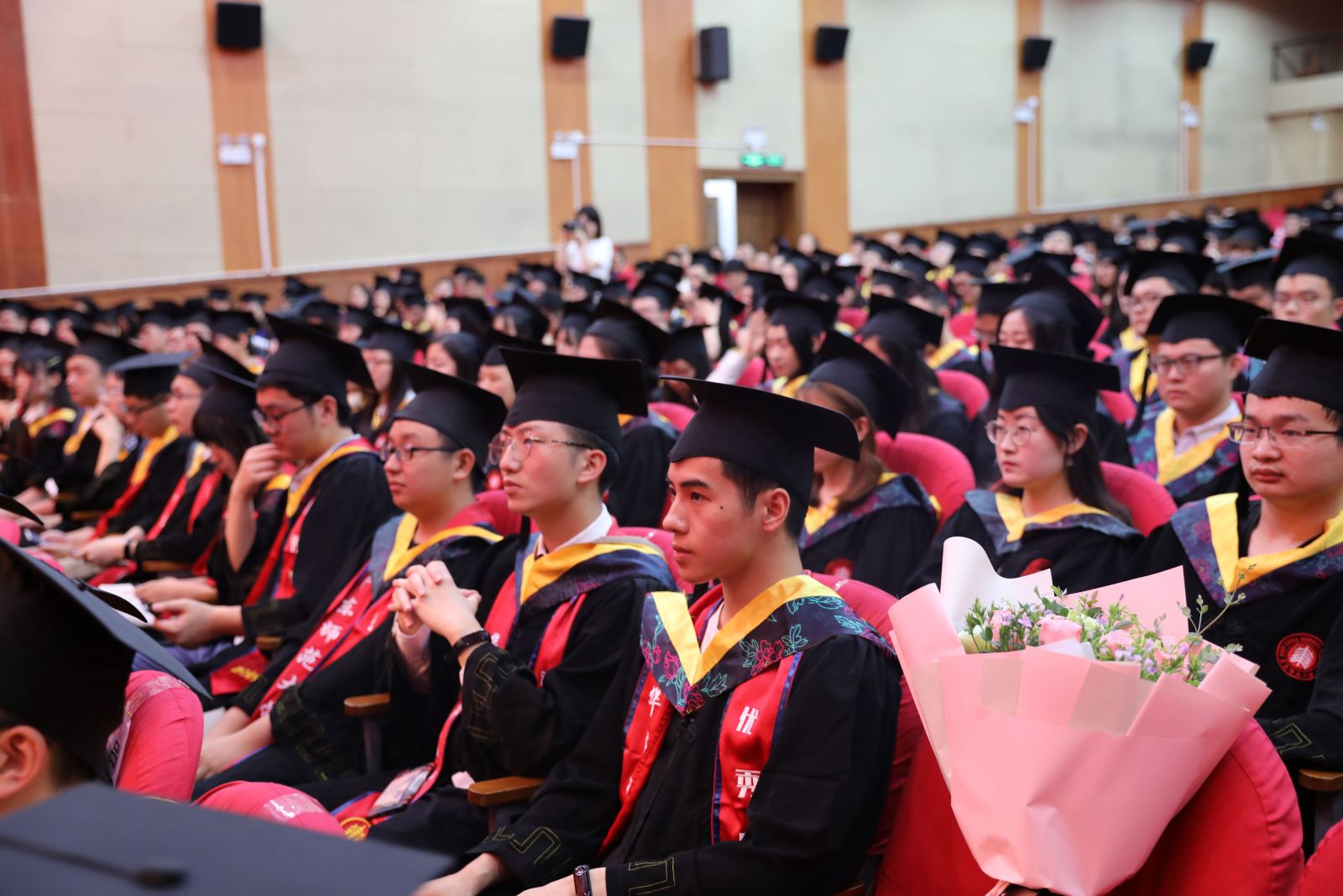 青春韶华 最忆师大丨计算机科学与bv伟德国际体育官方网站隆重举行2019届毕业典礼