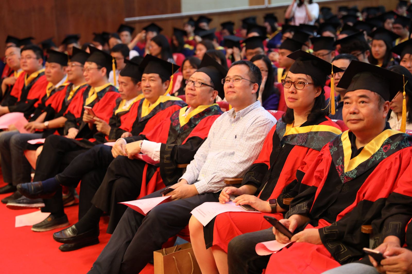 青春韶华 最忆师大丨计算机科学与bv伟德国际体育官方网站隆重举行2019届毕业典礼