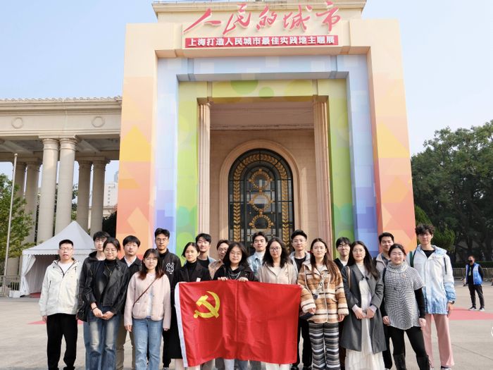 9d2717d7-b2bd-4b1b-a428-df7d91be2e82.jpg
