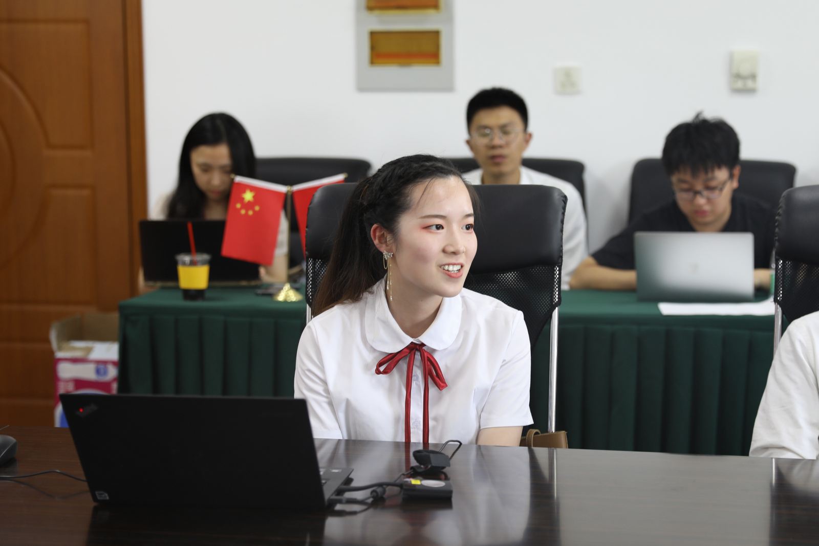 心怀感恩 勇担责任 砥砺奋斗——计算机科学与bv伟德国际体育官方网站召开毕业班学生代表座谈会